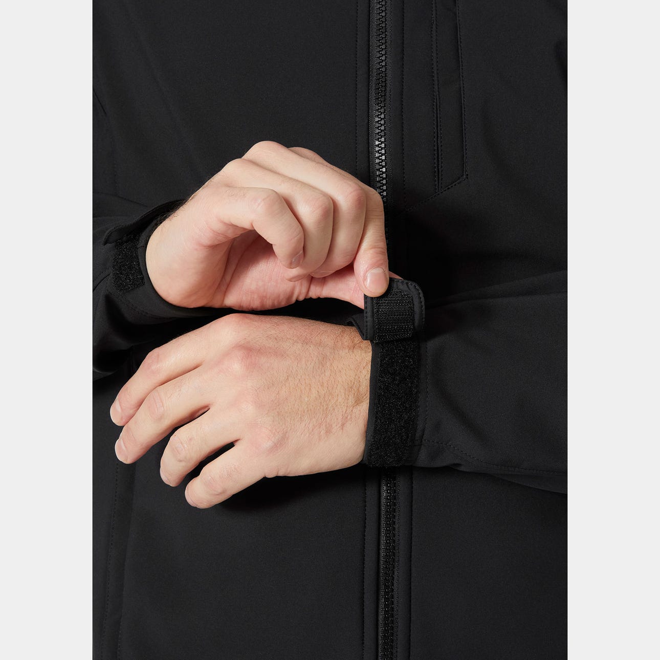 PARAMOUNT HOODED SOFTSHELL JKT