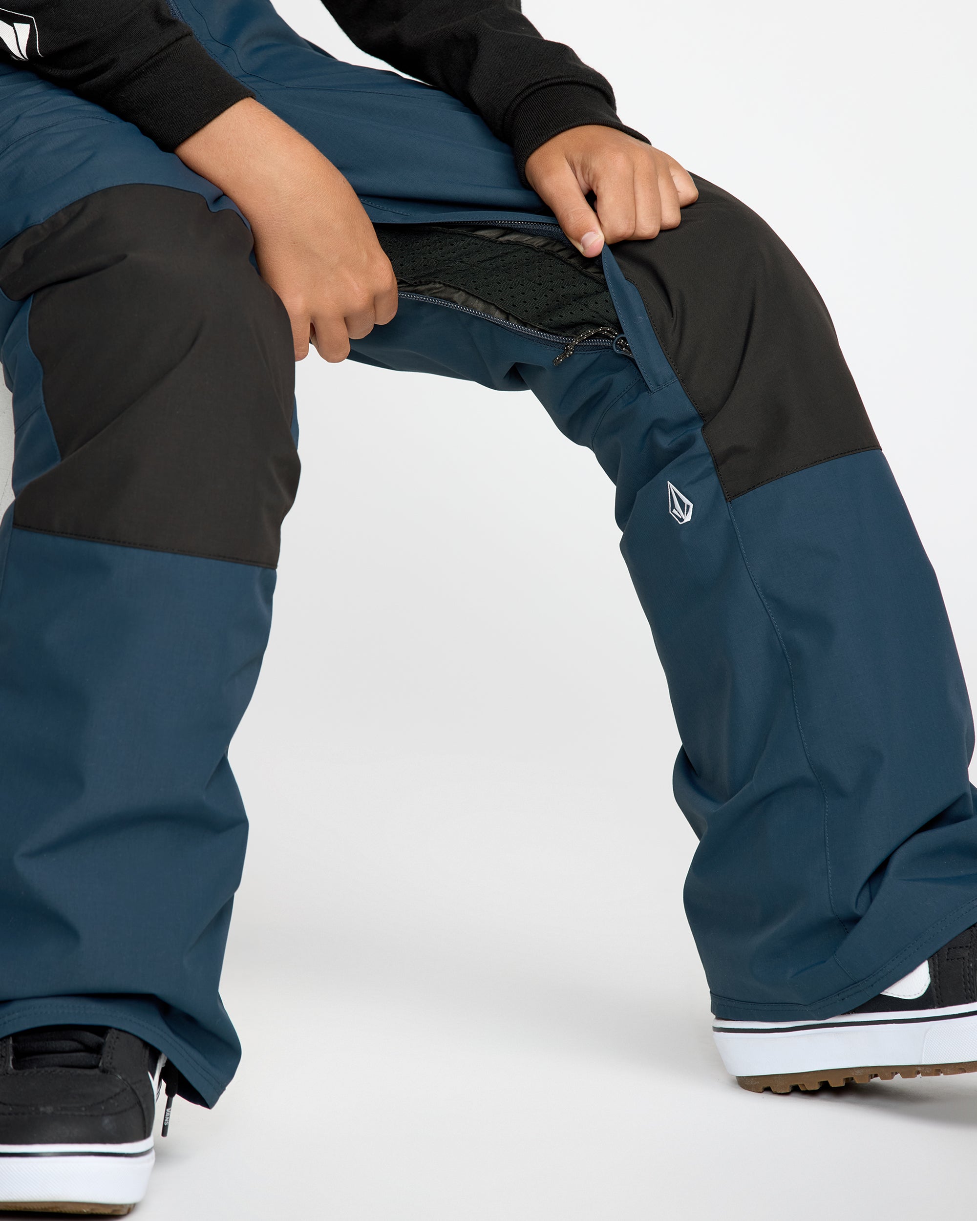 BARKLEY INS BIB OVERALL