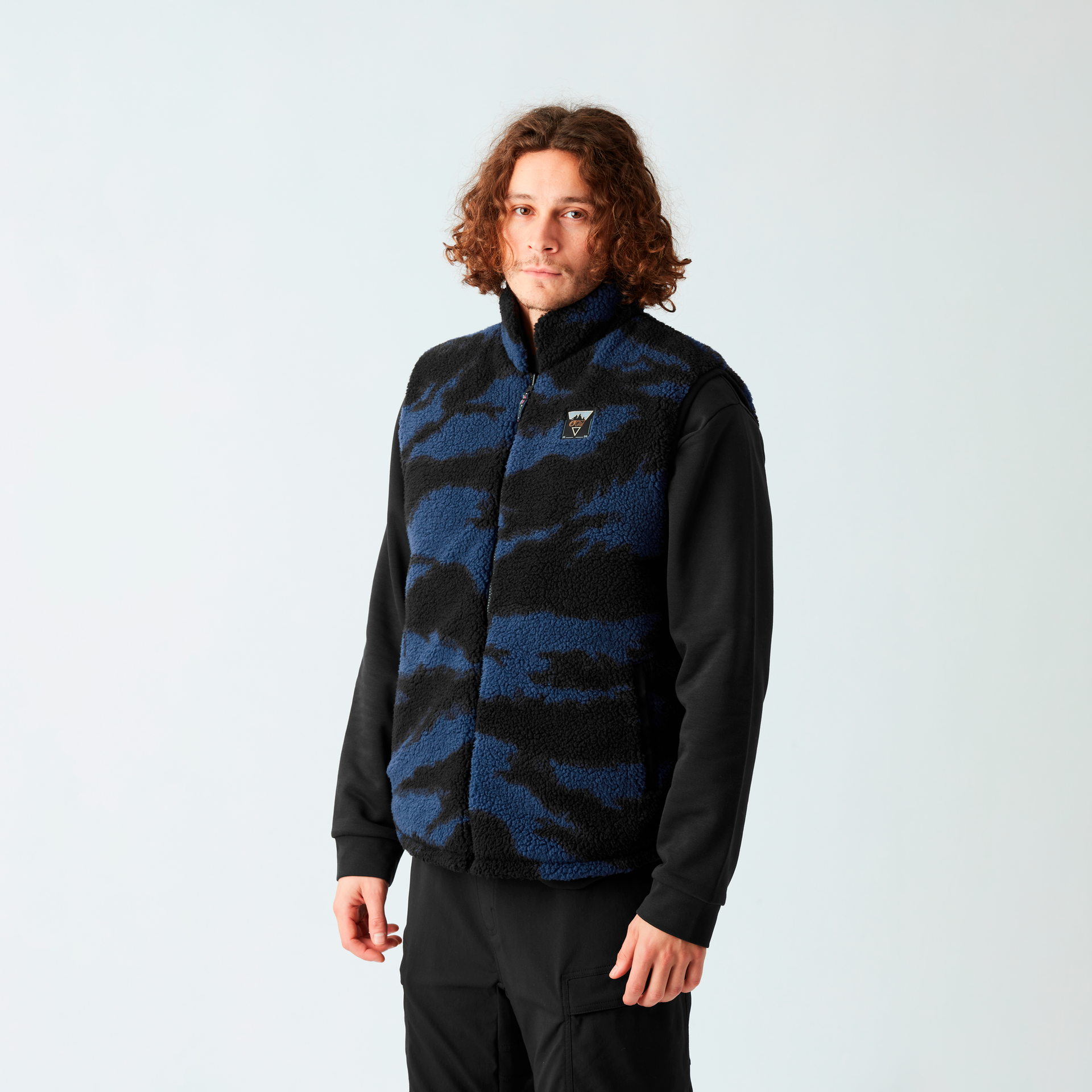 RUSSELLO VEST (ორმხრივი)