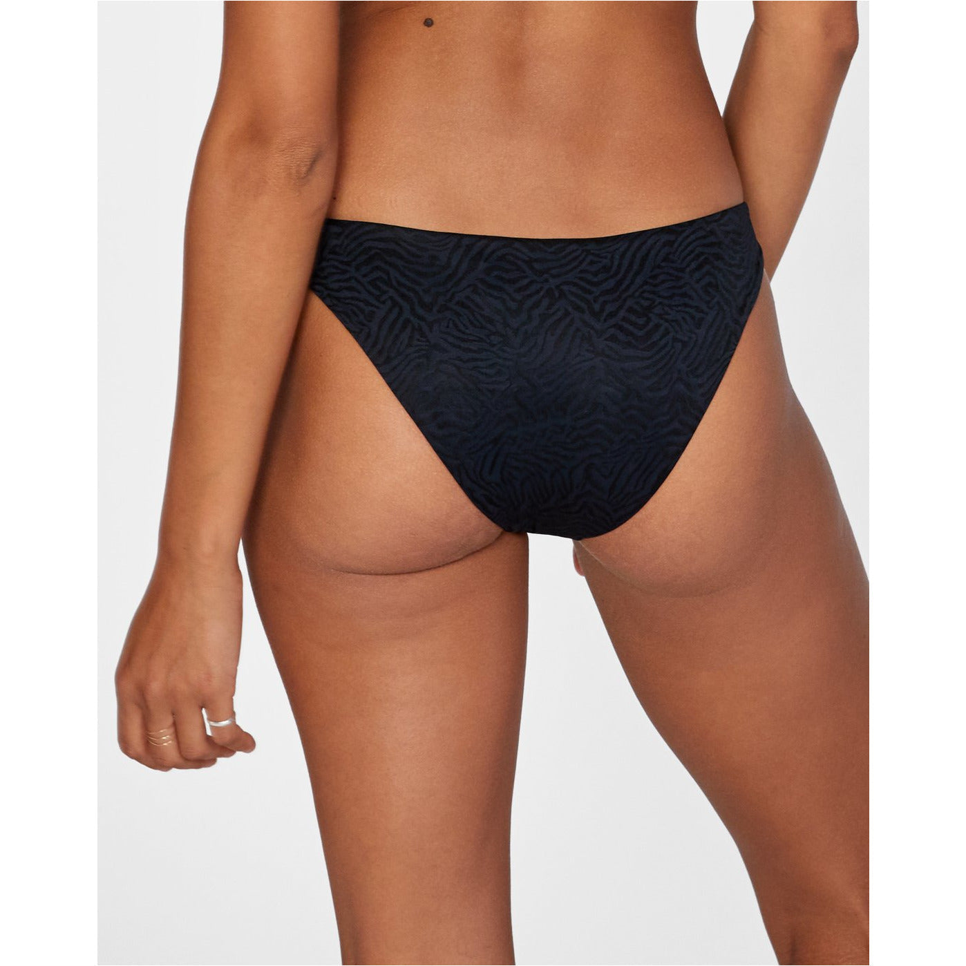 WILD MEDIUM (ქვედა)