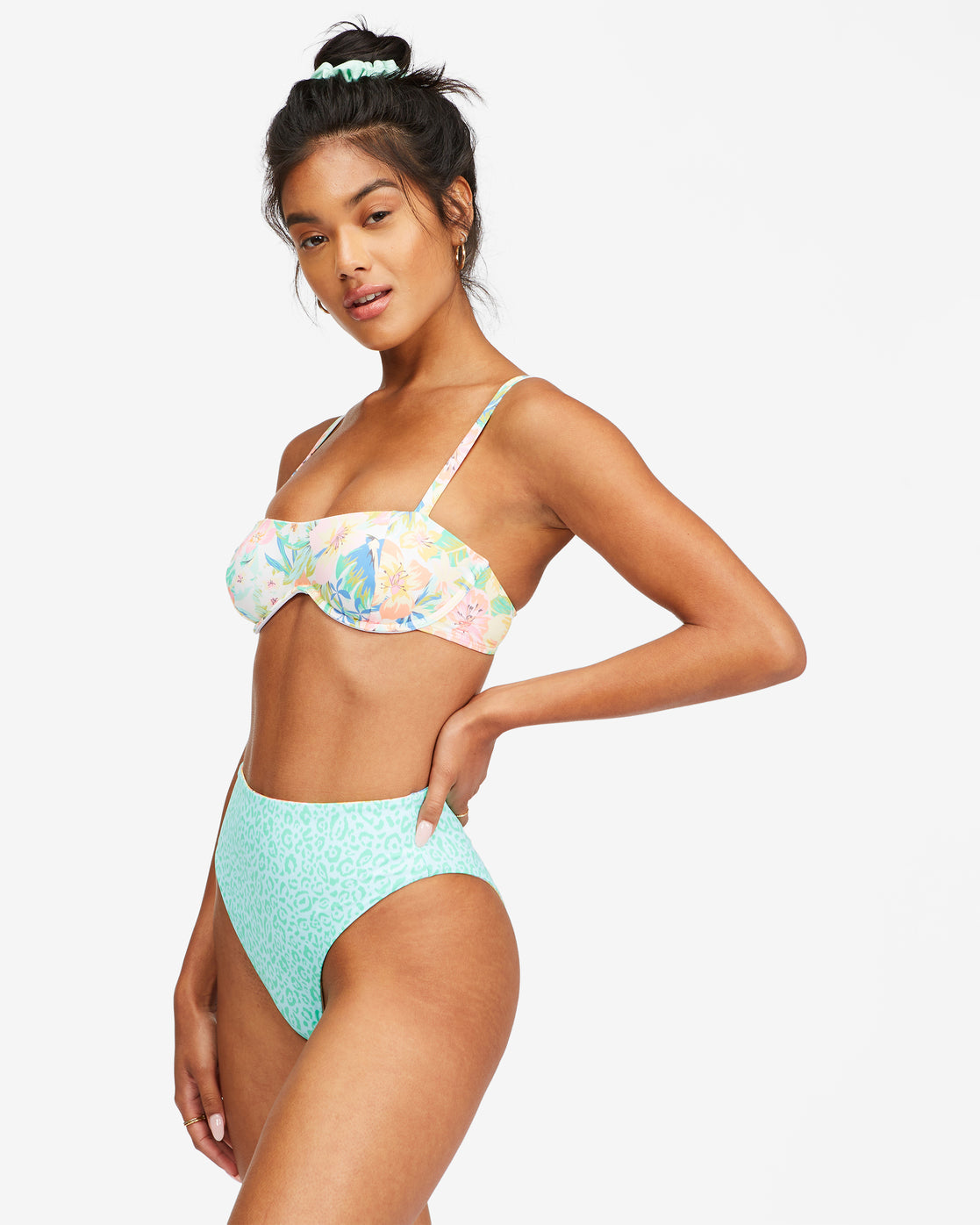 SWEET TROPICS BOT (ქვედა)