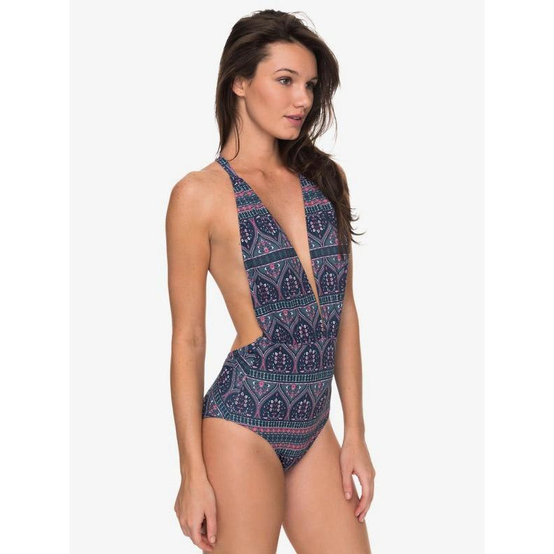 Sun, Surf And ROXY ONE PIECE